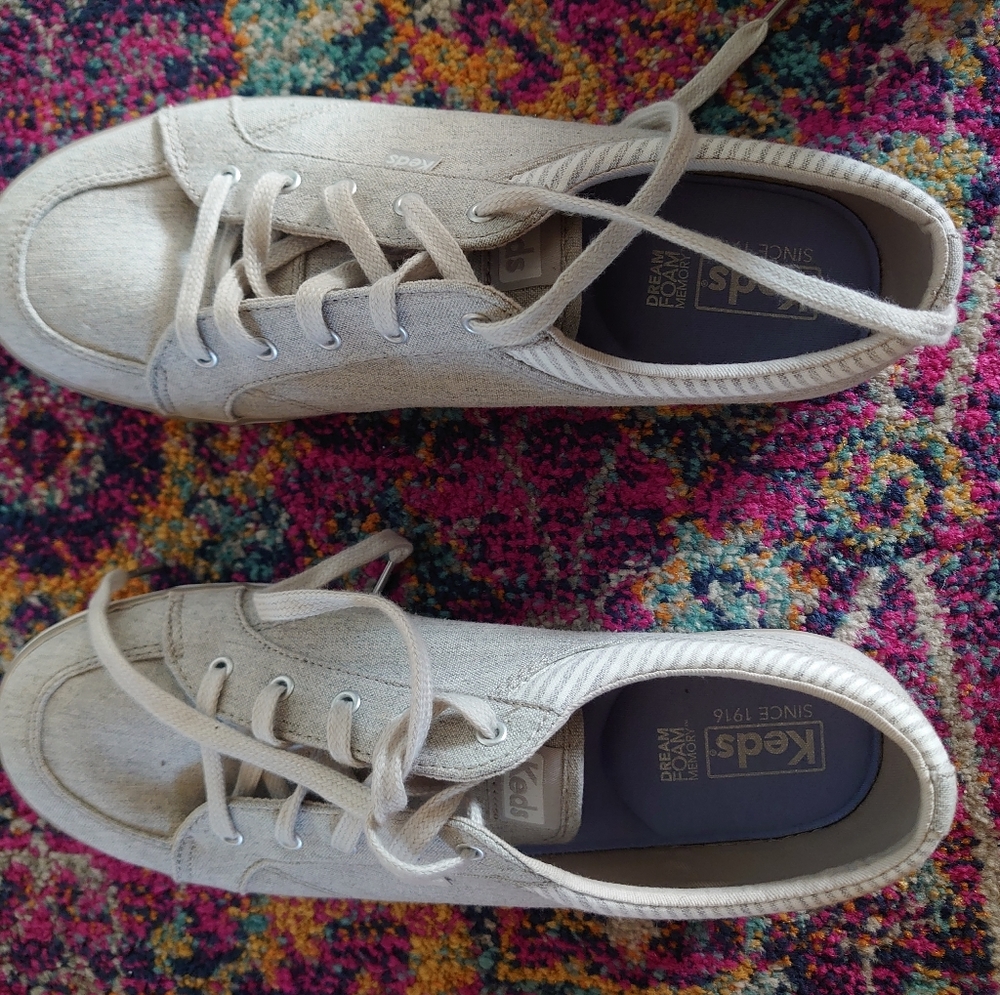 Brand new keds canvas sneakers, beige size 9W